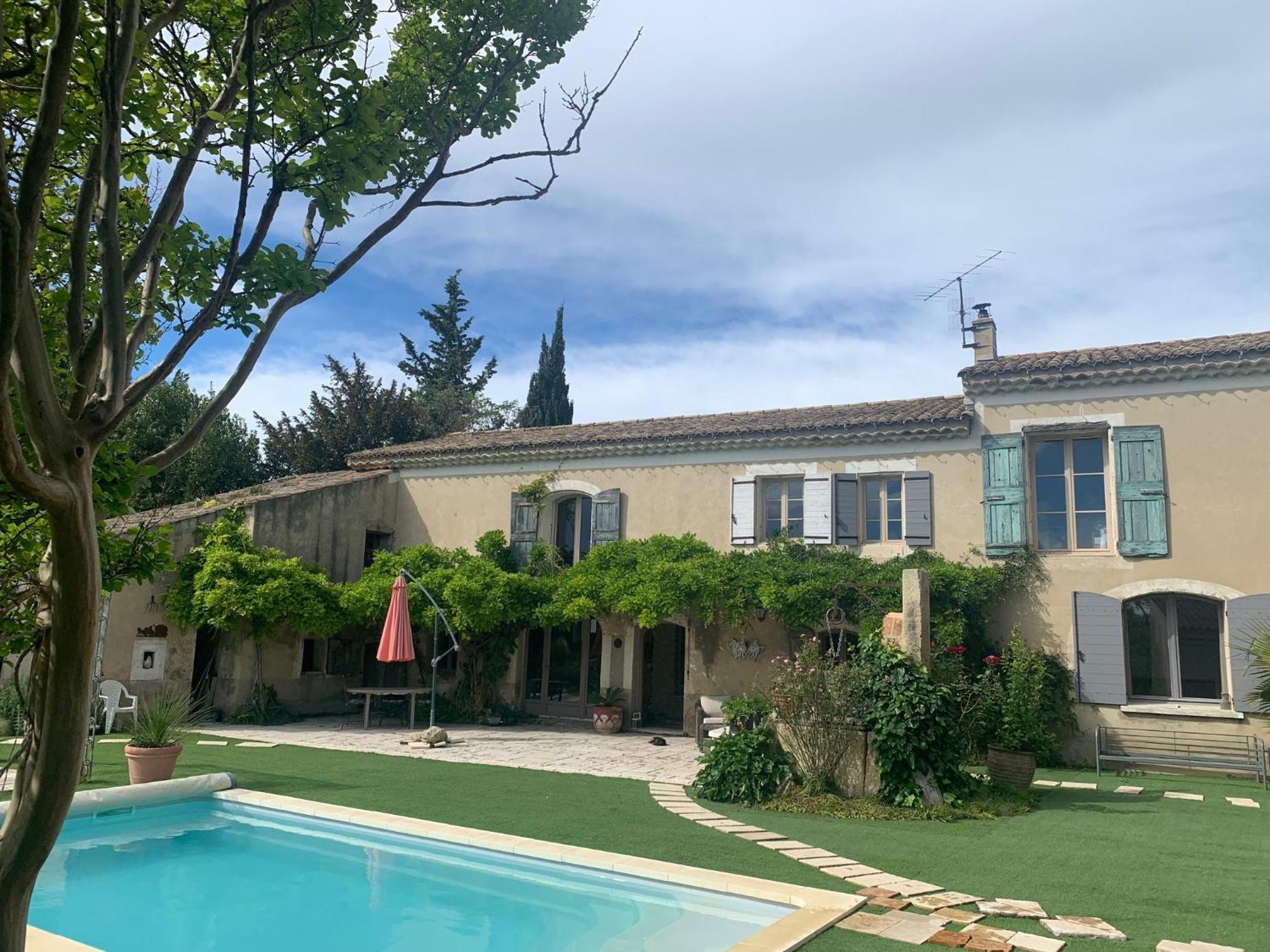 Brossard Bed & Breakfast Cavaillon Exterior photo
